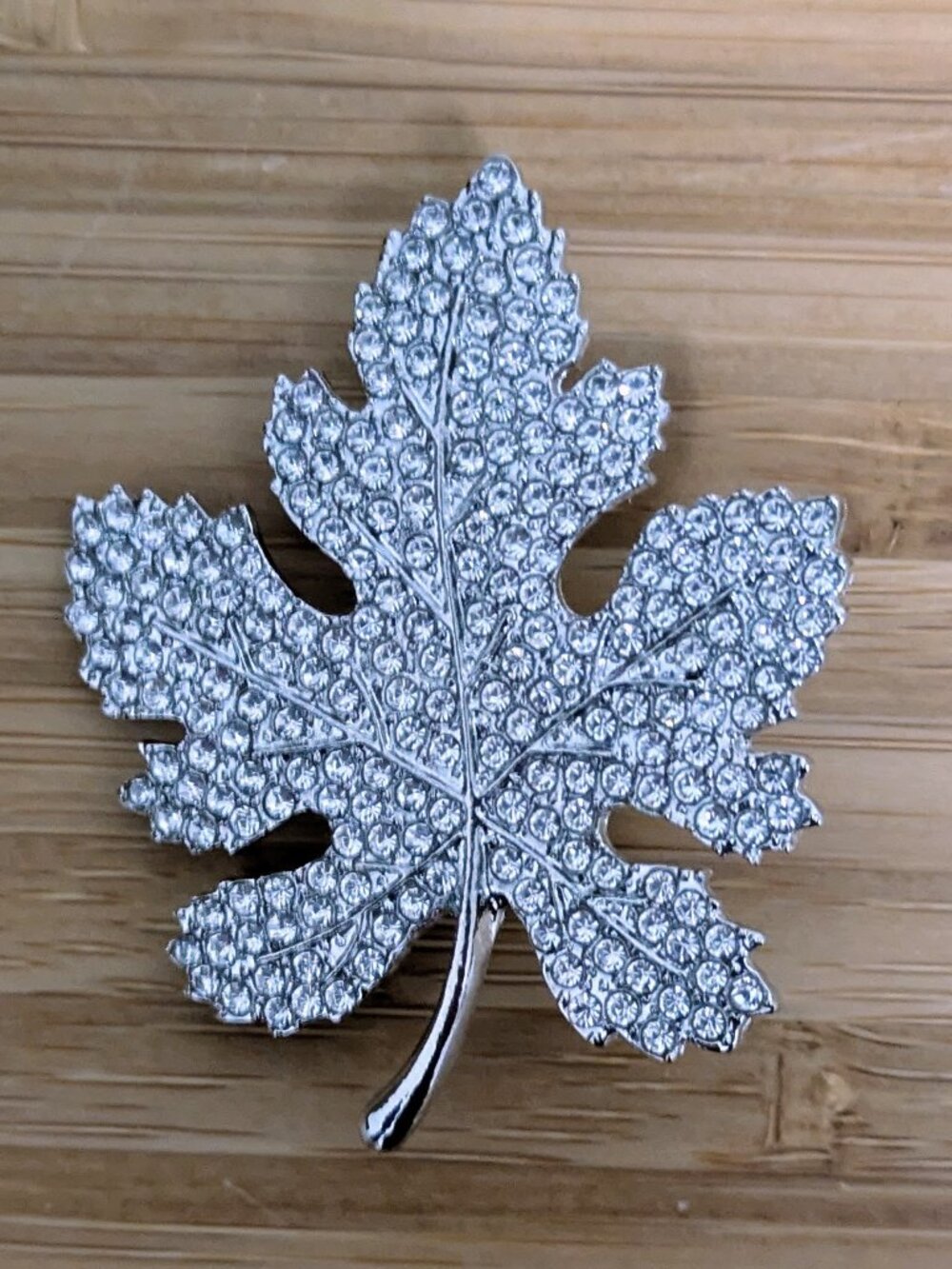 Silver Tone Vintage style Rhinestone Maple Leaf Brooch